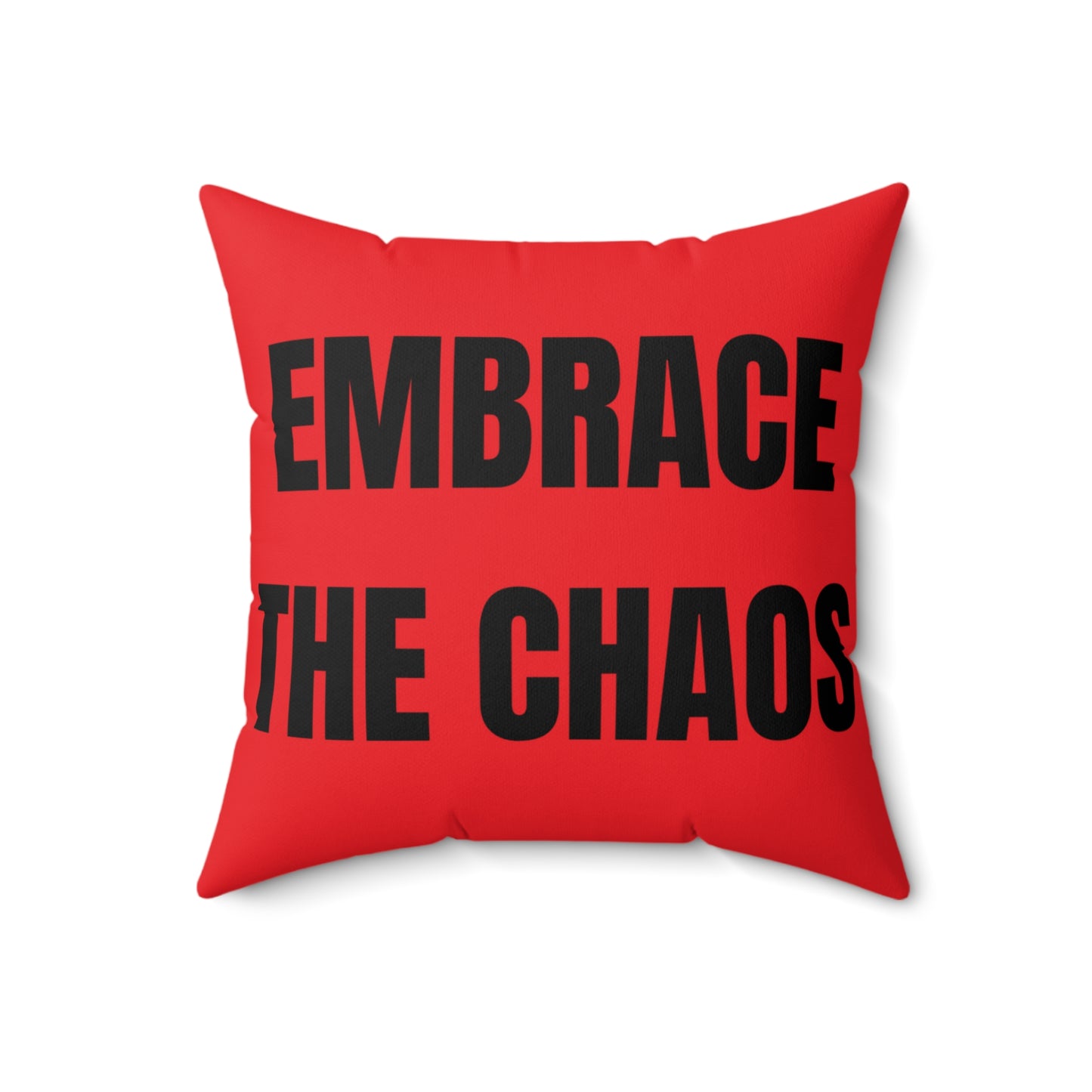 Cojín “Embrace the Chaos” – Colección Mafia & Drama