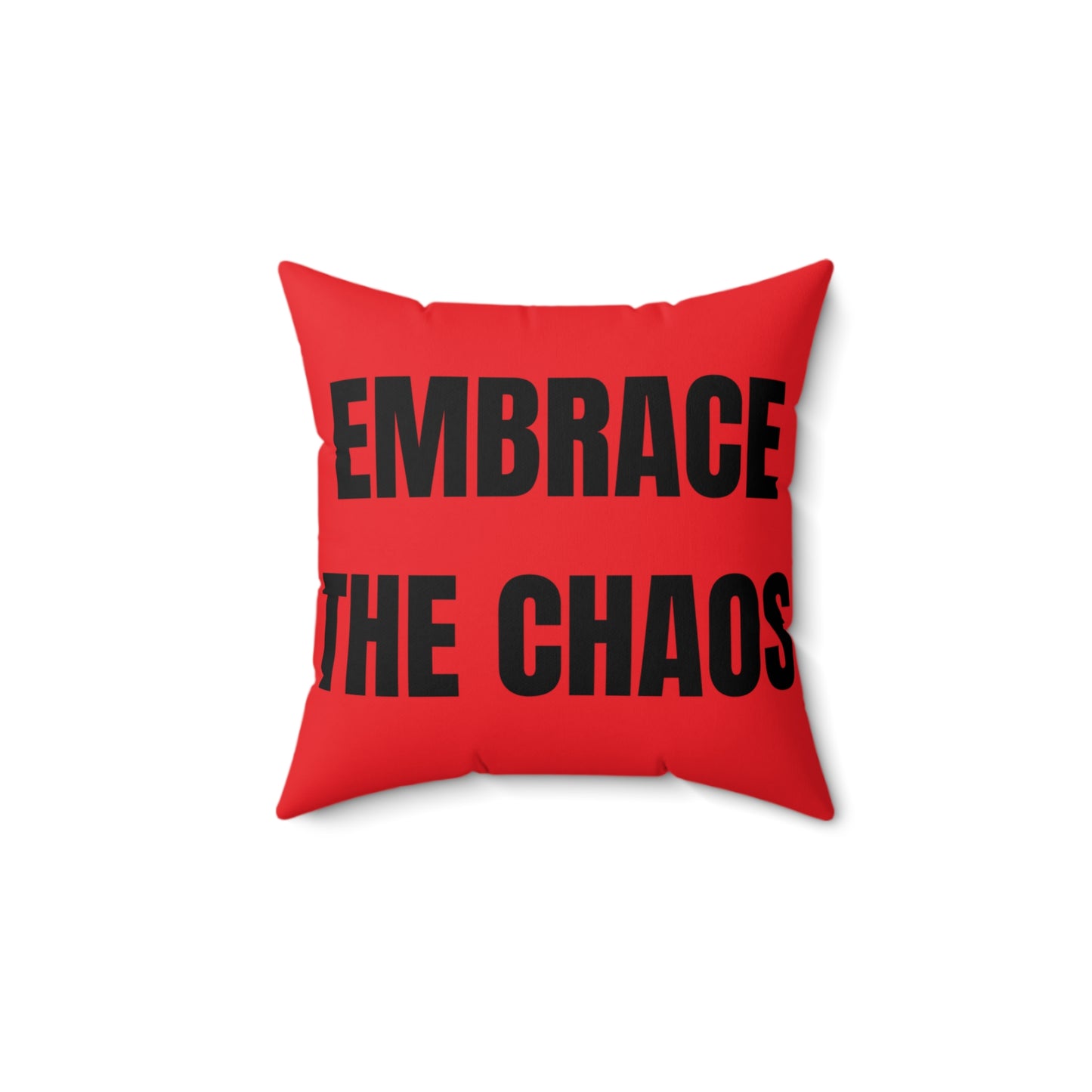 Cojín “Embrace the Chaos” – Colección Mafia & Drama